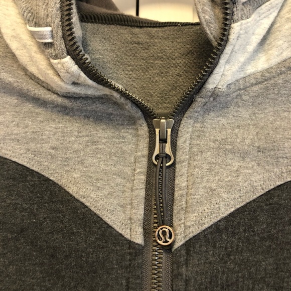 Lululemon Colour-block Zip Up - Picture 3 of 5